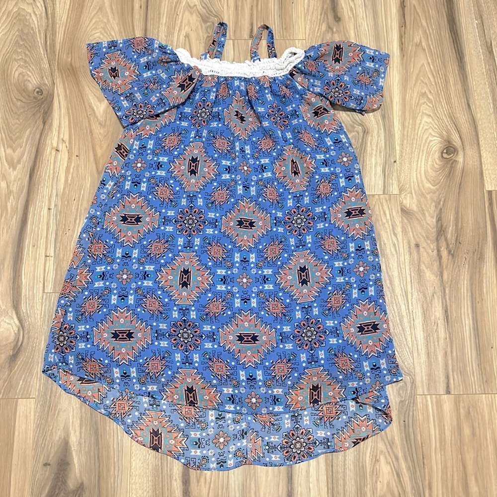 Off the shoulder with straps flowy dress